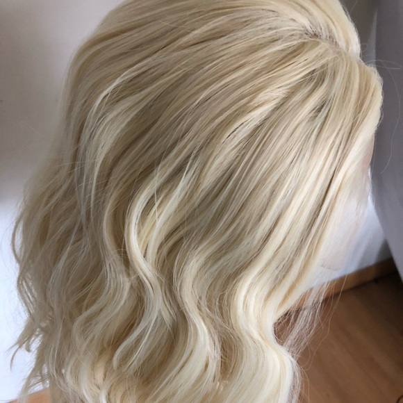 ✨HP 1/10 Beth Short Wavy Blonde LACE FRONT Wig*NWT main image 6